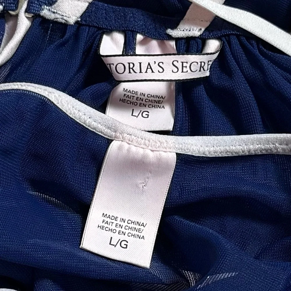 Victoria's Secret Navy and Pink Teddy Underwear Set Dainty Feminine Sexy L‎